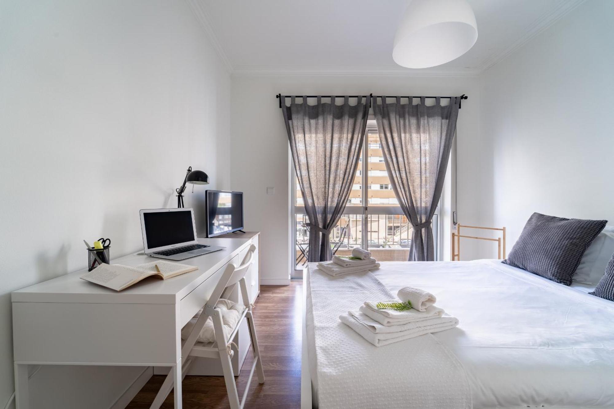 Alvares Araujo - Apartamento Familiar Perto Da Estacao De Comboios Braga Exterior photo